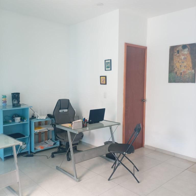PEQUEÑA OFICINA EN RENTA 30 M2 en Querétaro (QRO) - Imagen 2