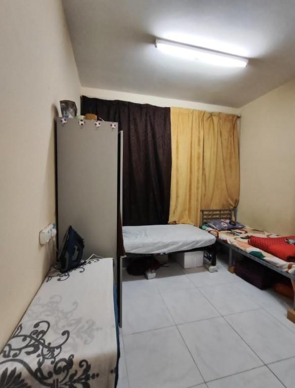 Executive bachelor bedspace in United Arab Emirates - Image 1
