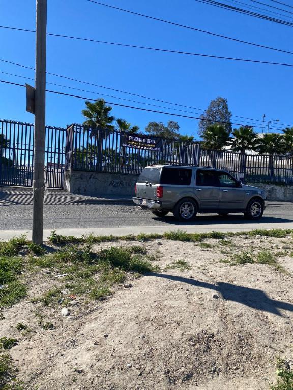 TERRENO EN RENTA PANAMERICANO AVE PRINCIPAL CON CONSTRUCCIONES en Tijuana - Imagen 7