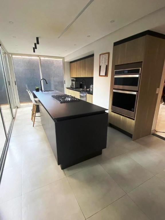 APARTAMENTO - CAMPO ALEGRE - 758 Mts2 en Venezuela - Imagen 7