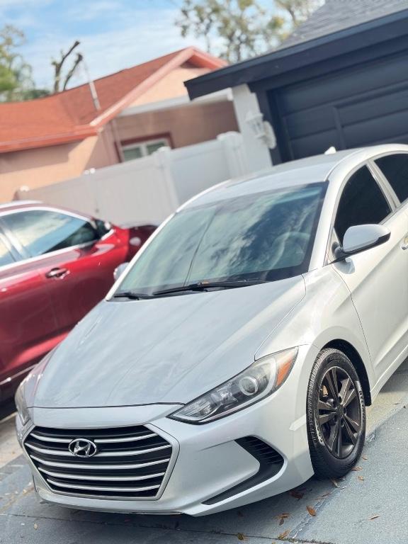Vendo Hyundai Elantra en los Estados Unidos - Imagen 2