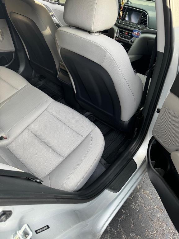 Vendo Hyundai Elantra en los Estados Unidos - Imagen 7