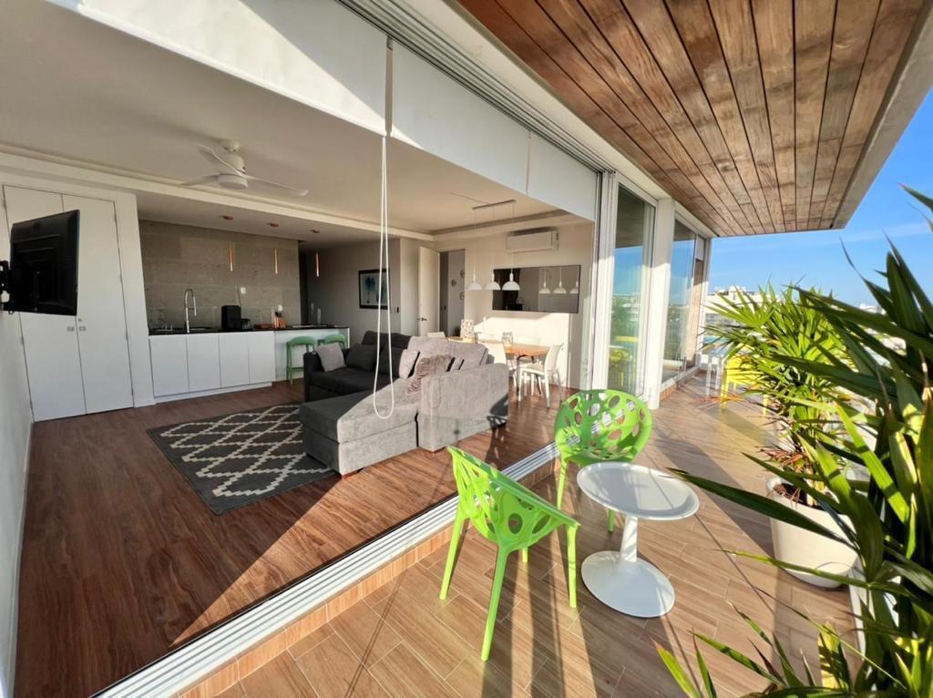 EXCEPTIONAL LOCK-OFF CONDO WITH ROOFTOP POOL & TERRACE en Playa del Carmen - Imagen 2