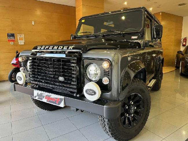 Land Rover Defender Land Rover 90 Autobiography '16 en Ripollet - Imagen 1