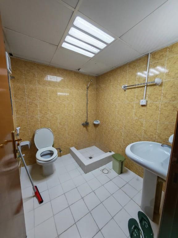 800 Sqft Office for Rent in Al Rigga – Near Metro in United Arab Emirates - Image 6
