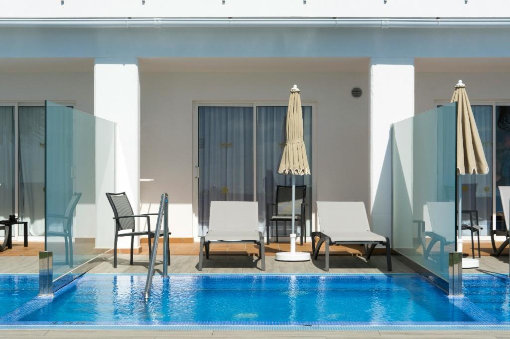 TU PISCINA ANTES DEL VERANO en Alhaurín de la Torre - Imagen 7