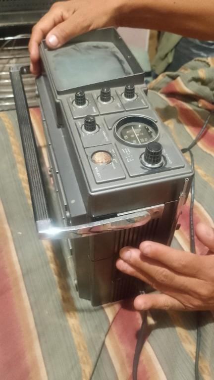 VENDO TELEVISOR Y RADIO PORTÁTIL en La Florida - Imagen 3