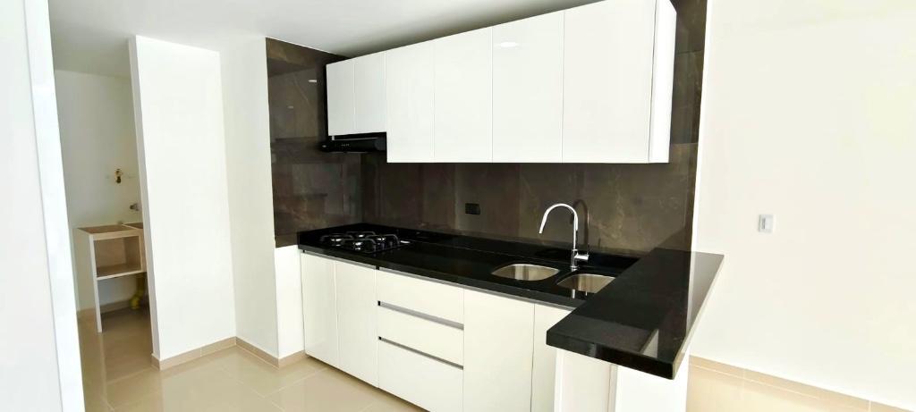 VENTA APARTAMENTO MEJORAS PÚBLICAS. PALACE CONDOMINIO en Piedecuesta - Imagen 4