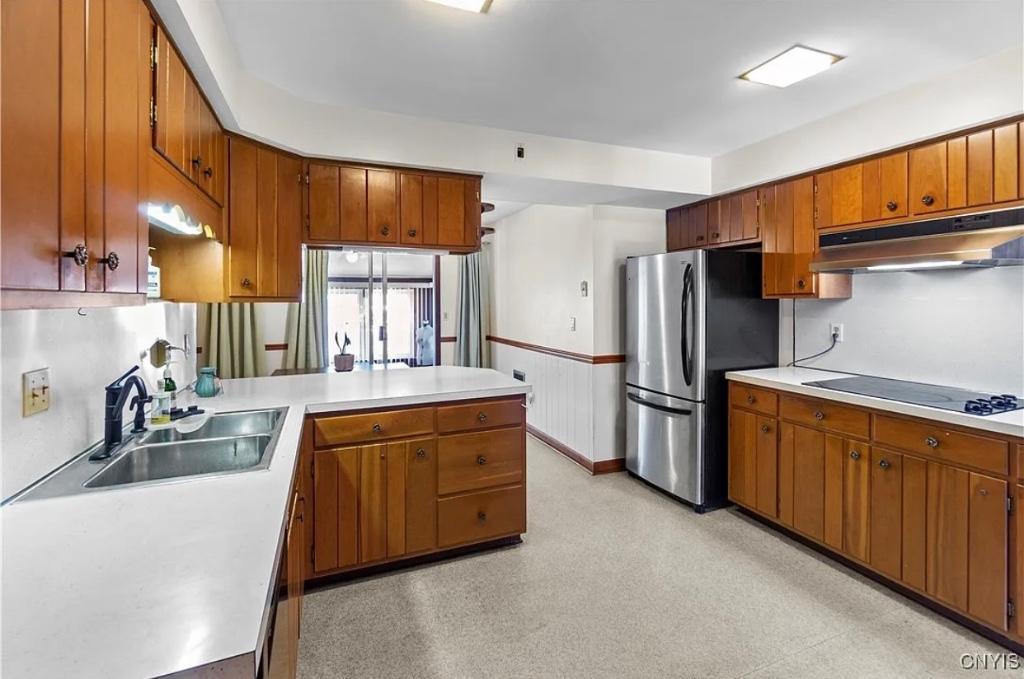 Modern 3/2 Home In Calm Area in United States - Image 2