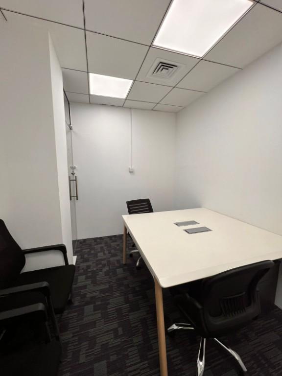 Office Space for Rent – AED 29,000 / Year in Dubai - Image 4