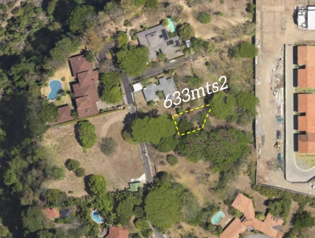 Se vende lote en Brasil Santa Ana 25-1945 en Desamparados - Imagen 1
