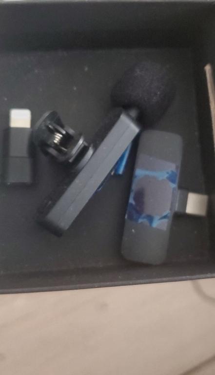 K8 wireless microphone in Cape Town - Image 1