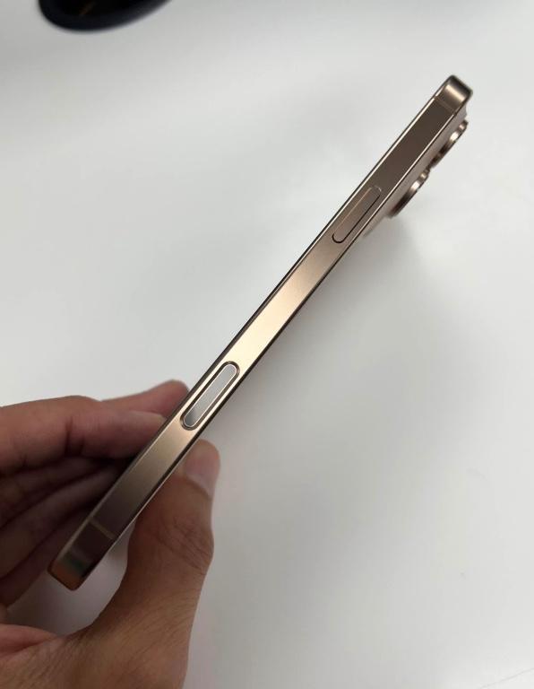 APPLE IPHONE 16 Pro Max in Cape Town - Image 4
