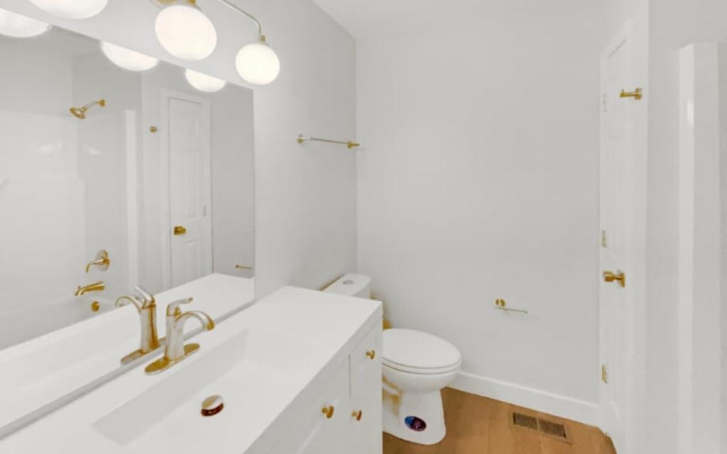 SPACIOUS HOUSE FOR RENT in Raleigh - Image 5