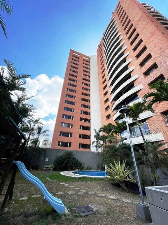 APARTAMENTO - LOS DOS CAMINOS - 117 Mts2 en Venezuela - Imagen 13