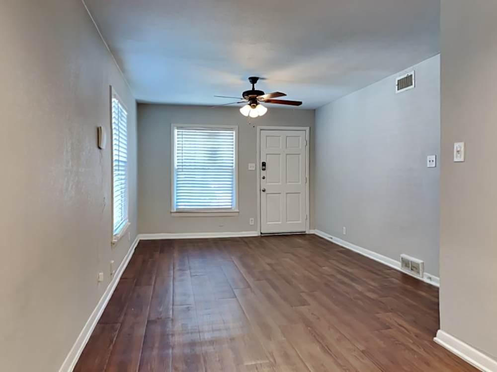 Beautiful Single Family HOME For Rent In Fort Worth, TX in United States - Image 6