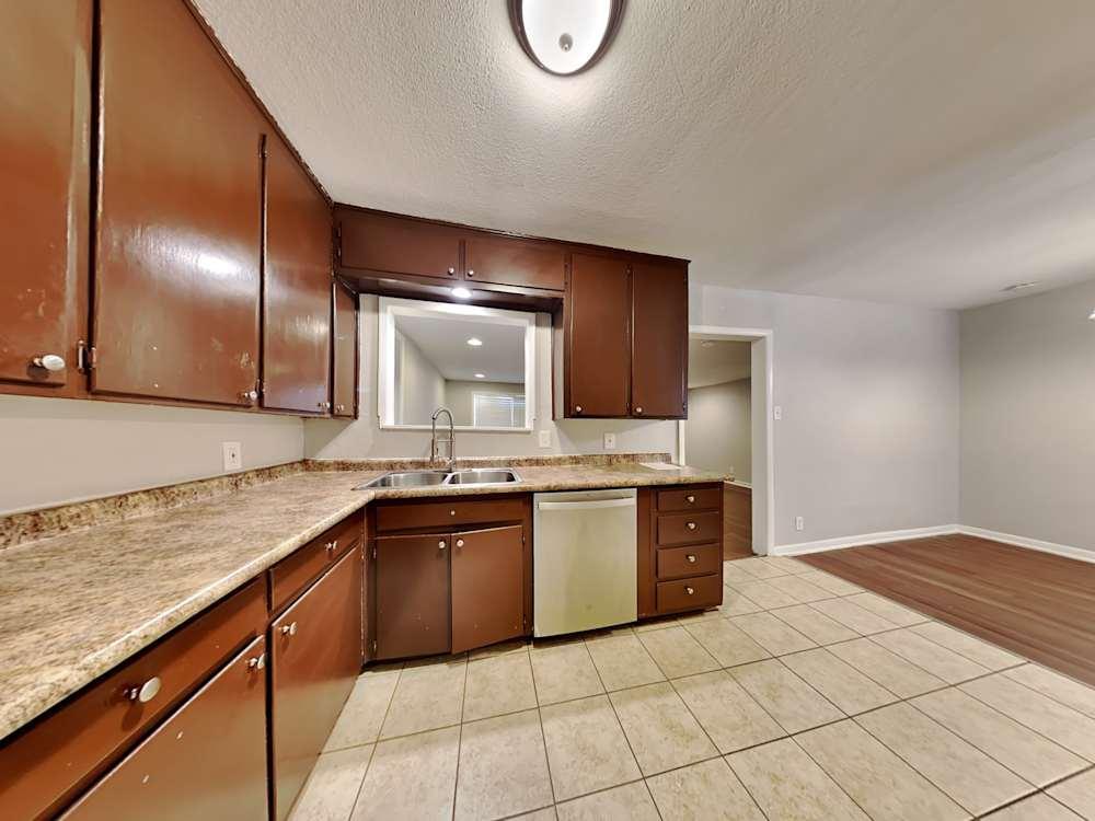Beautiful Single Family HOME For Rent In Fort Worth, TX in United States - Image 7