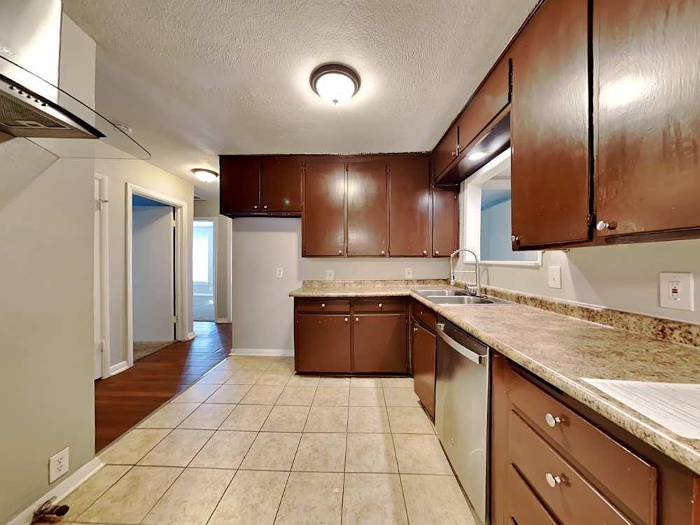 Beautiful Single Family HOME For Rent In Fort Worth, TX in United States - Image 8