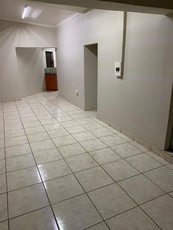 3 Bedroom House to Rent in Pretoria - Image 7