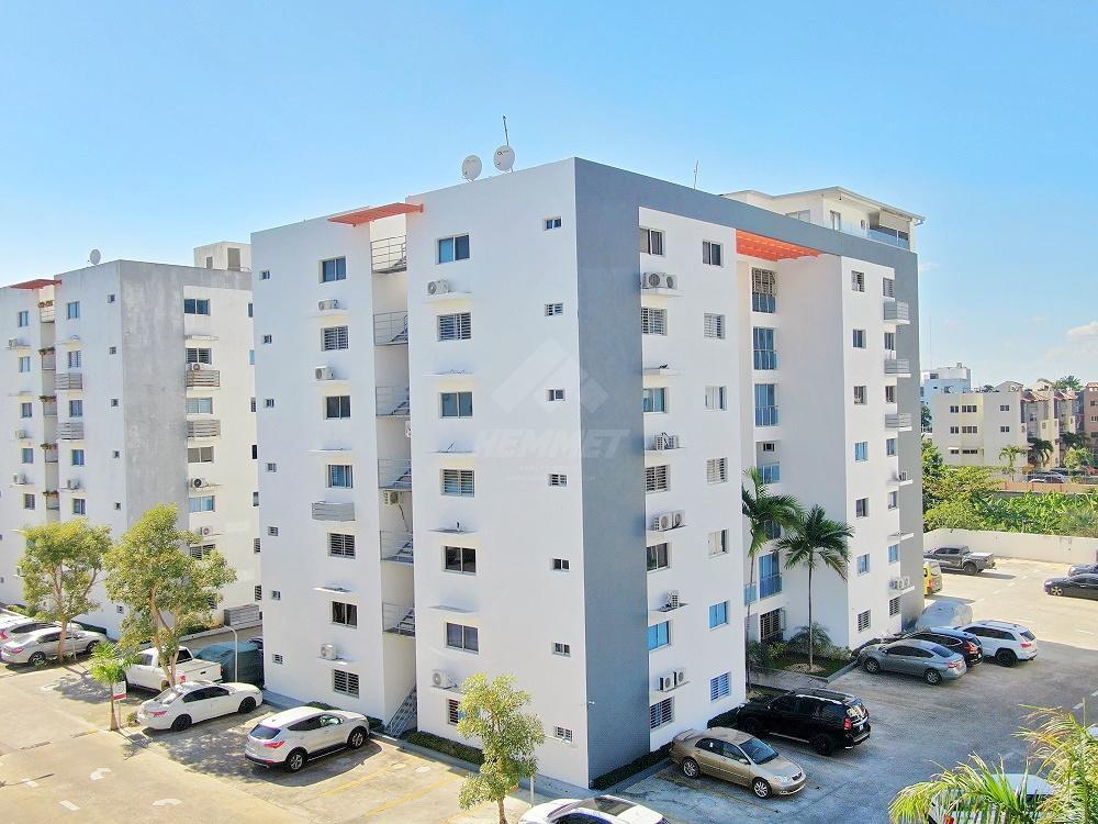 TORRE ASCENSOR Y AREA SOCIAL CON PISCINA LOS RIELES STGO. en Licey al Medio - Imagen 1