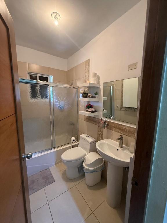 APARTAMENTO RESIDENCIAL PRADOS DEL ARROYO – SANTO DOMINGO OESTE en la República Dominicana - Imagen 10