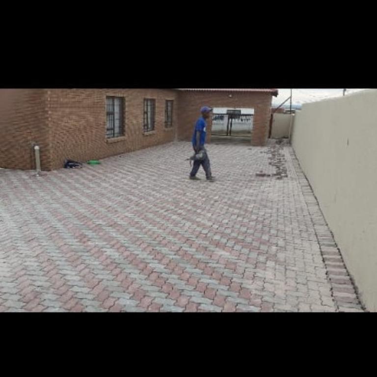 ASENZENI CONSTRUCTION (PTY) LTD in Krugersdorp - Image 7