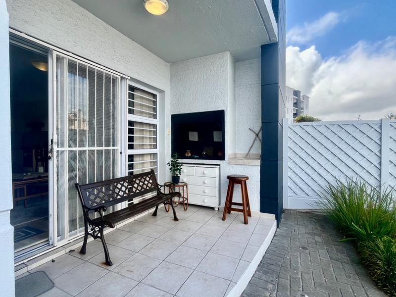 Apartment / Flat 2819-ref-265 for Sale in Reebok, Reebok in Mossel Bay - Image 1