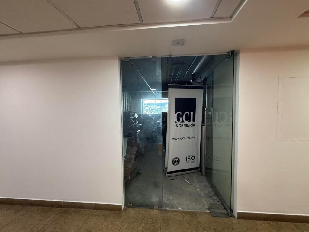 Se vende local comercial en Merced San José 25-1524 en Tibás - Imagen 3