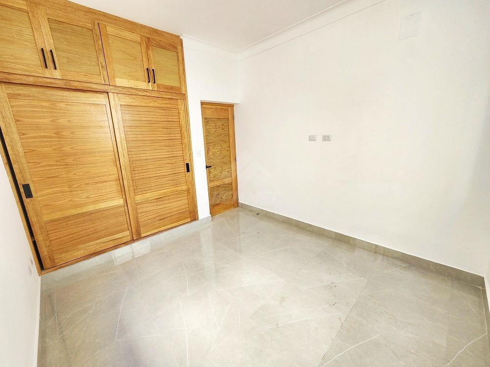 NUEVO APARTAMENTO SEGUNDO PISO PROXIMO AL HOMS STGO. en Licey al Medio - Imagen 9