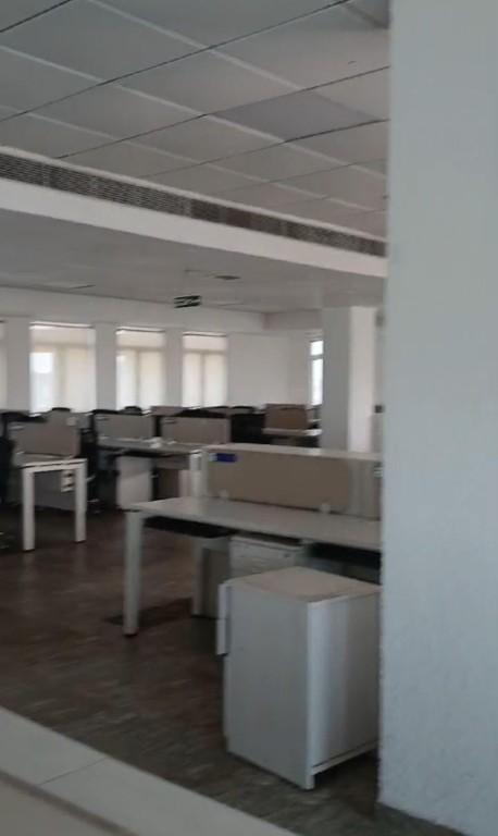 Fully Furnished Office Space For Rent at BBD Bagh in India - Image 2