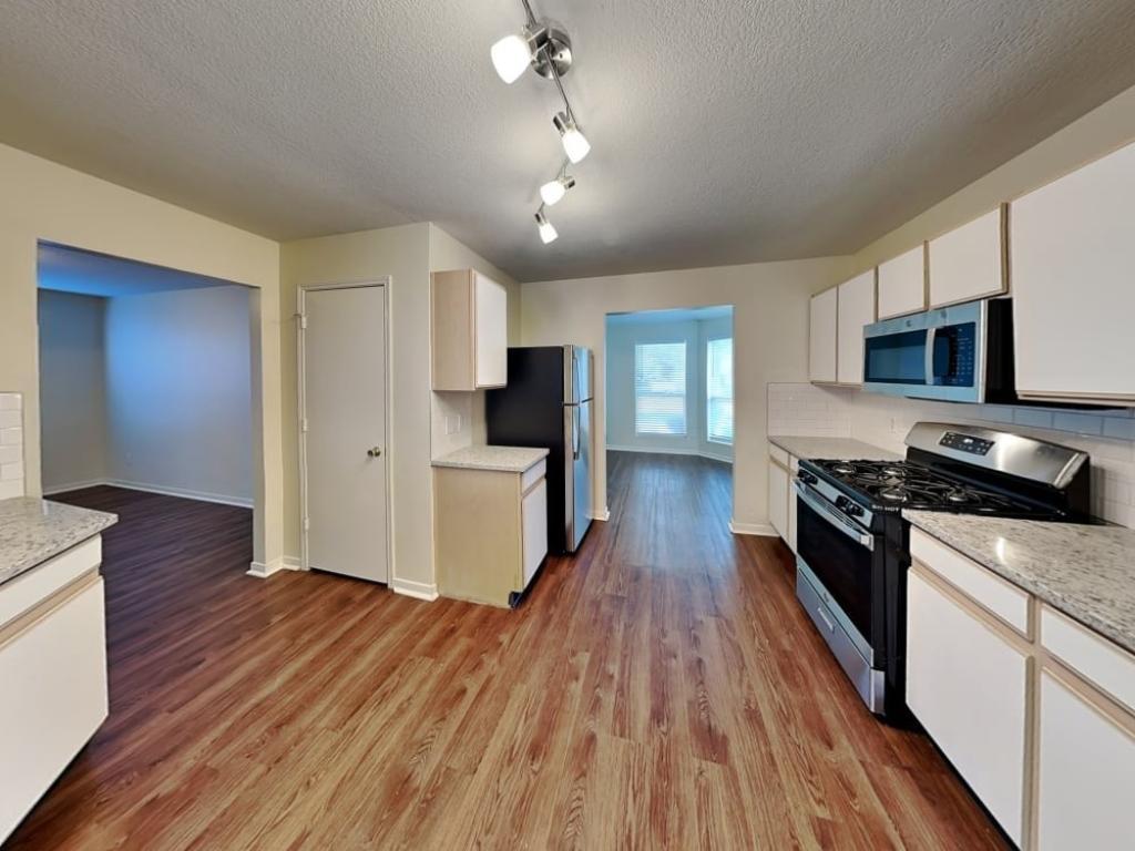 Immediate Move-in in Spring - Image 4