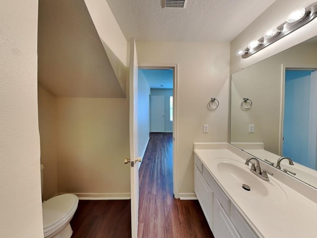Immediate Move-in in Spring - Image 7