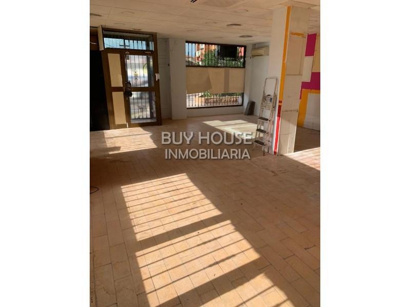 LOCAL COMERCIAL EN ILLESCAS ¡¡OPORTUNIDAD DE NEGOCIO!! en Illescas - Imagen 1