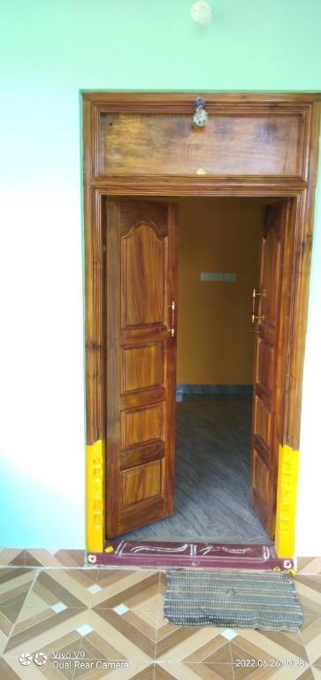 FIRST FLOOR HOUSE FOR RENT in Vriddhāchalam - Image 4