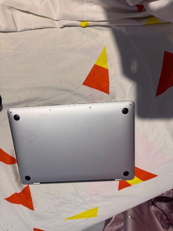 MacBook Pro 2017 en Côte d’Ivoire - Photo 3
