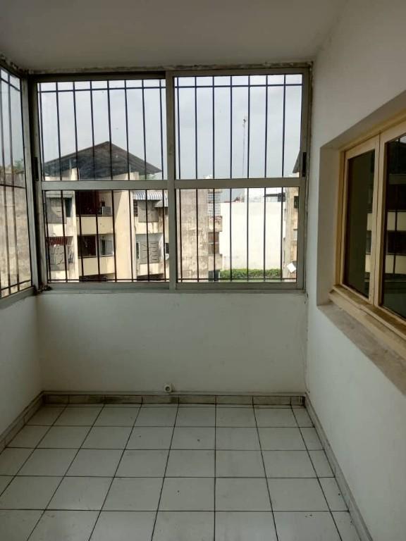 APPARTEMENT EN LOCATION 2 PLATEAU en Côte d’Ivoire - Photo 6