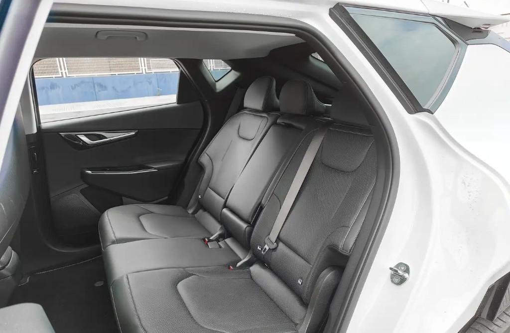KIA EV6 77kWh RWD en Tarragona - Imagen 7