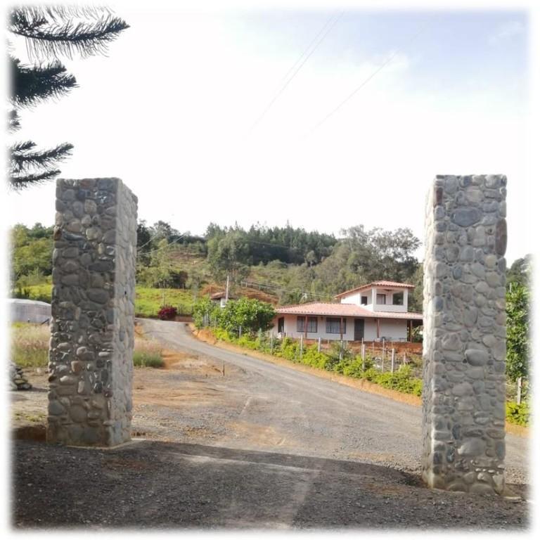 PARCELACIÓN - MIRALINDO en Colombia - Imagen 4