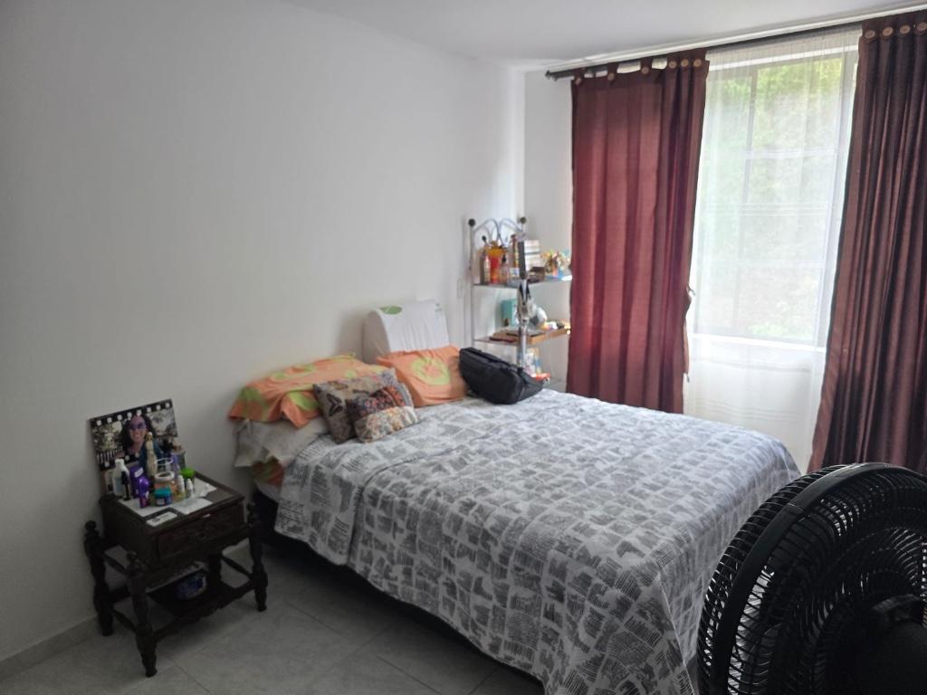 VENTA CASA TERRAZAS . TRES PISOS INDEPENDIENTES CON TRES HABITA en Bucaramanga - Imagen 7