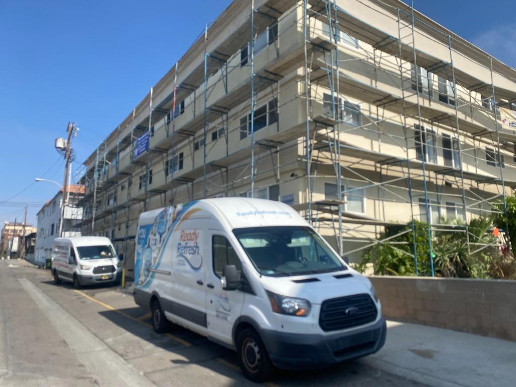 Pro Painting Co LLC in Florence-Graham - Image 5