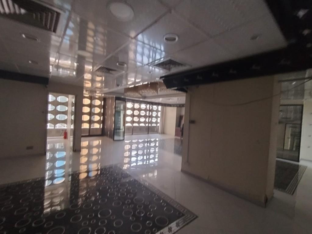 Prime Office for Rent Near Baniyas Metro – Deira in United Arab Emirates - Image 9