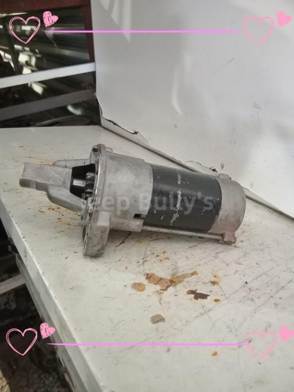 Chrysler Voyager Used Starter In Store in Kempton Park - Image 1