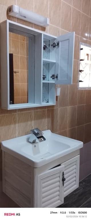 BELLE DUPLEX 6 PIÈCES ENTIÈREMENT RÉNOVÉE Cocody Riviera Abatta en Côte d’Ivoire - Photo 8