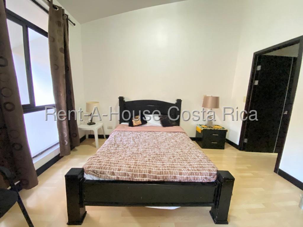 Se alquila apartamento en Santa Ana San José 26-1415 en San José - Imagen 7