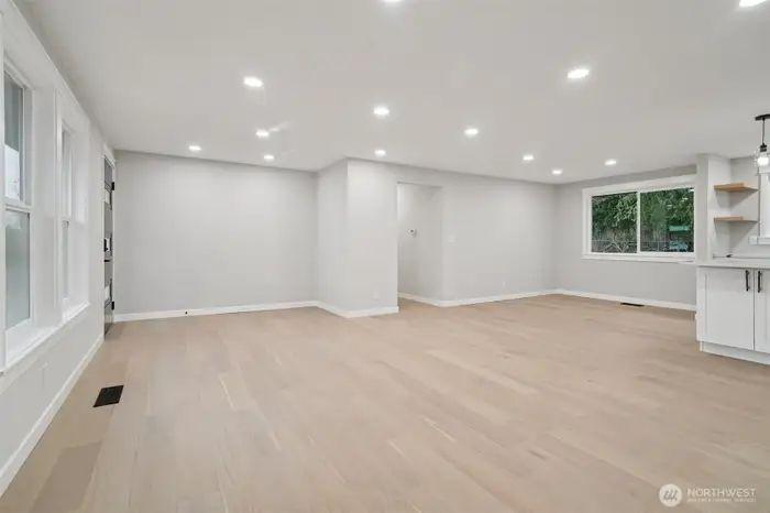 3 Bedroom 2 Bathroom for Rent in Silver Spring - Image 3