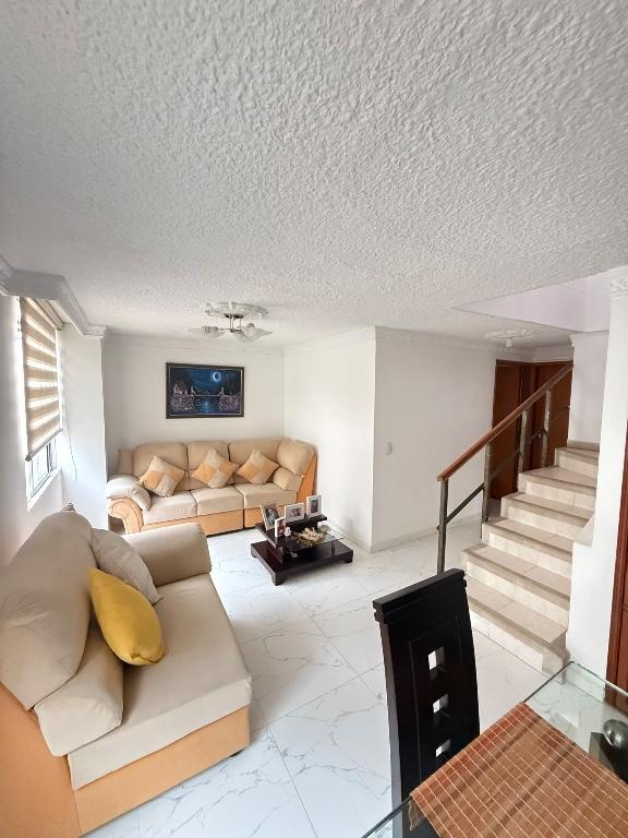 VENTA APARTAMENTO SAN FRANCISCO. EDIFICIO ALDEBARAN en Bucaramanga - Imagen 2