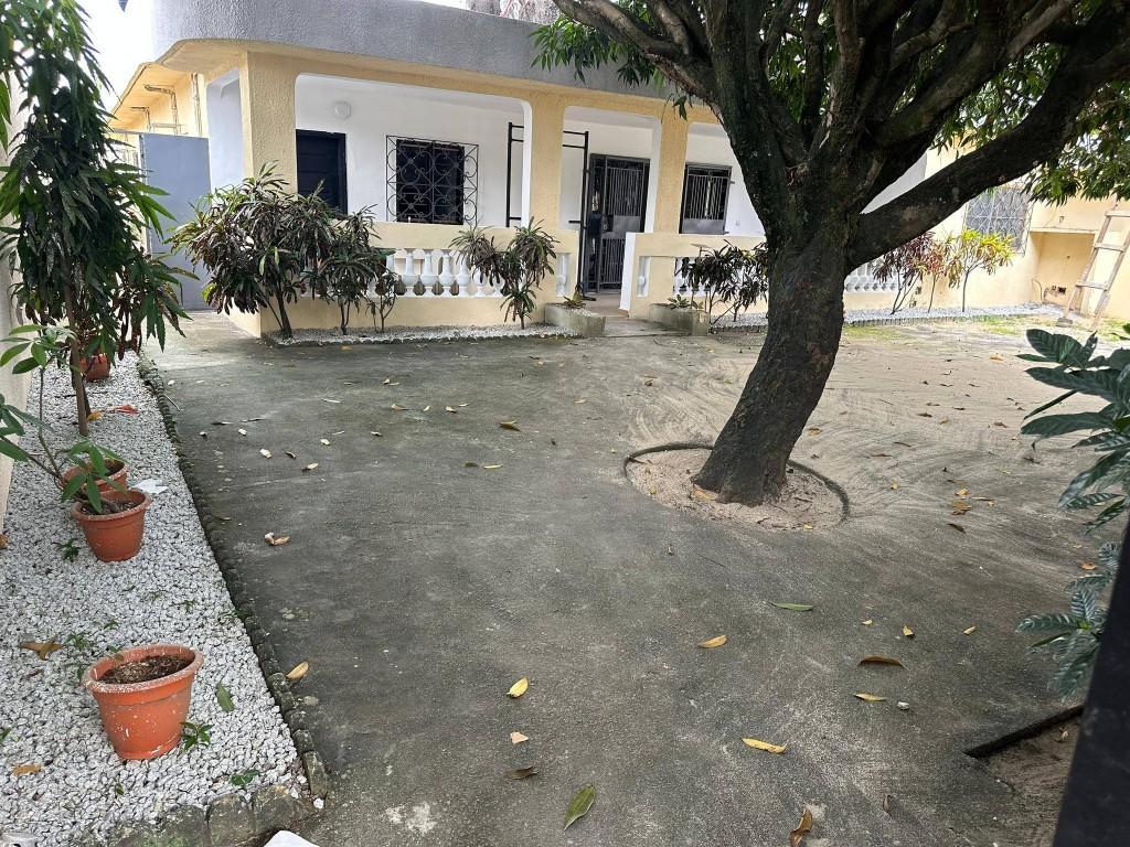 VILLA EN LOCATION RIVIERA BONOUMIN à Abidjan - Photo 5
