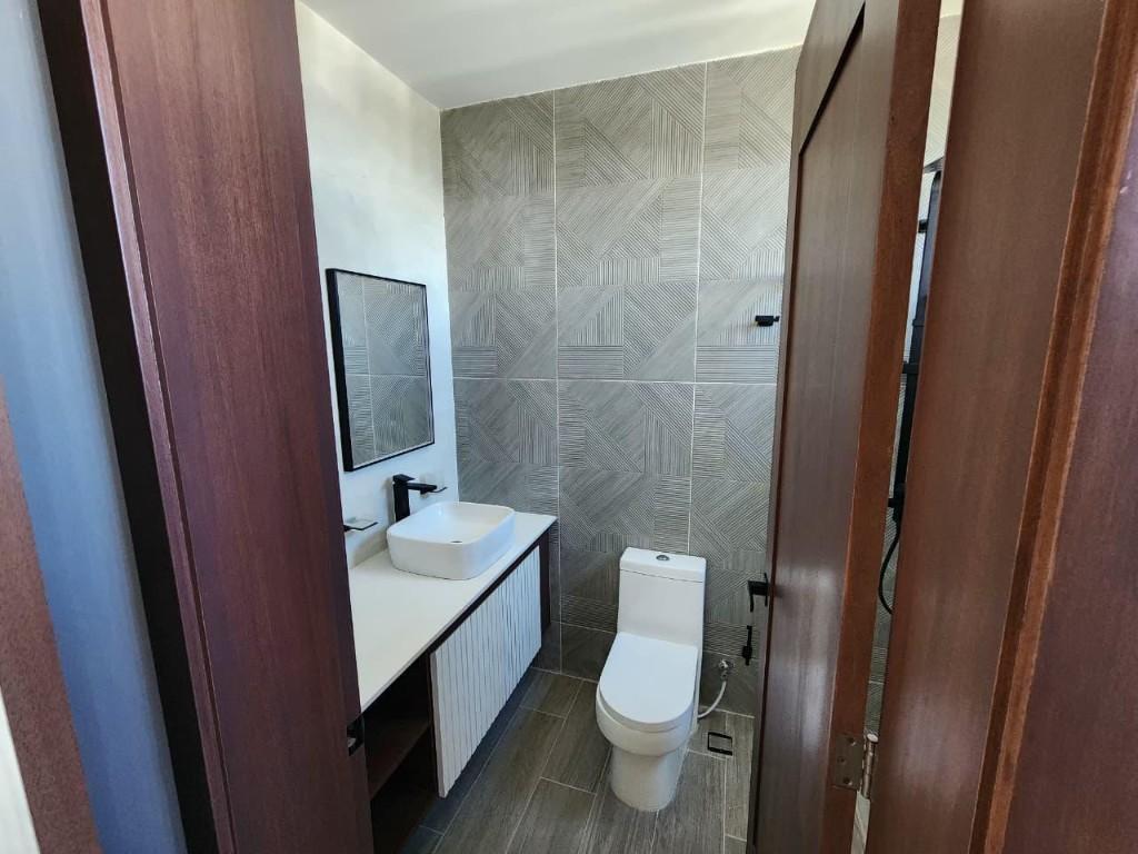 APARTAMENTO EN VENTA EN LOS ALAMOS, SANTIAGO. en la República Dominicana - Imagen 7