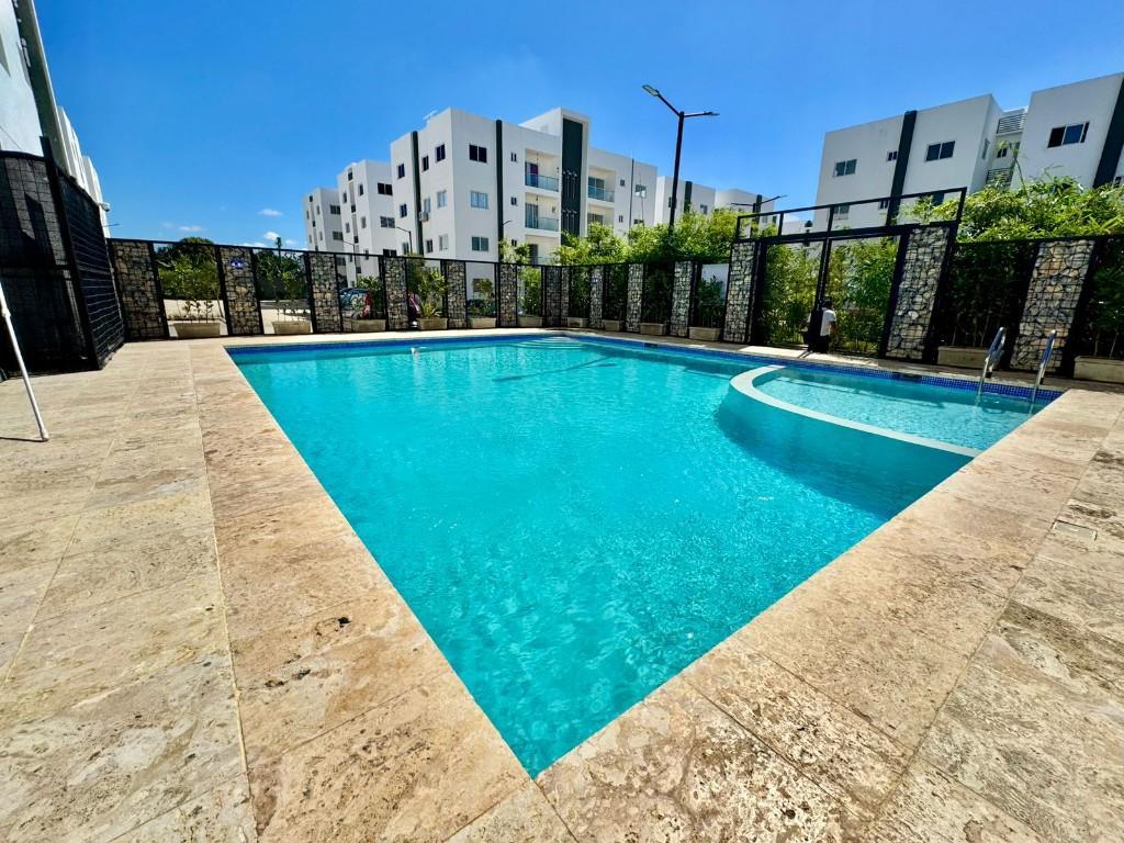 APARTAMENTO EN VENTA CON PISCINA, SANTIAGO. en Santiago - Imagen 1