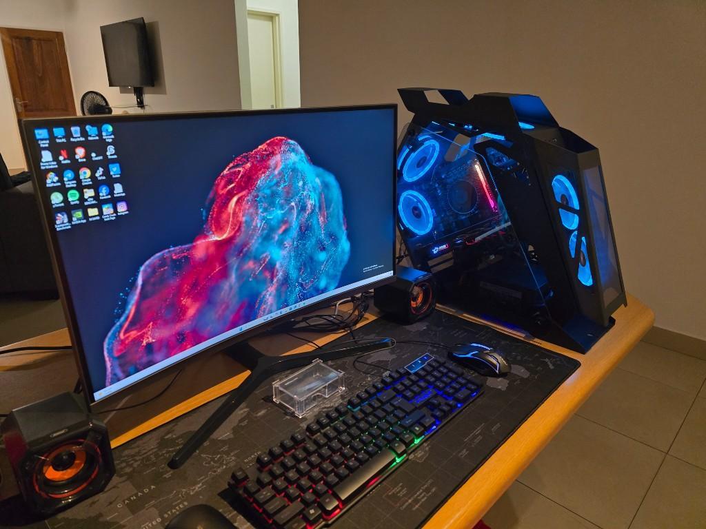 Computers , Electronic, laptops, Gaming PC in Johannesburg - Image 2
